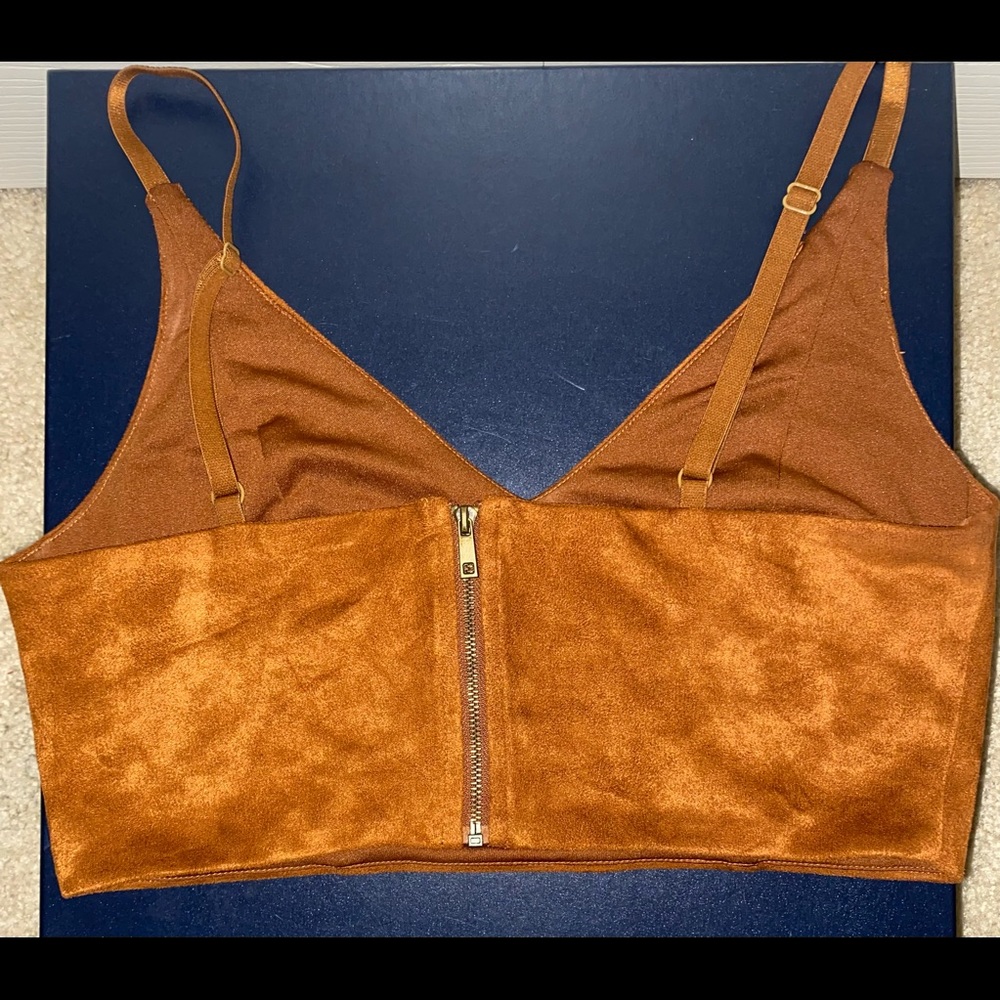 Fashion crop top